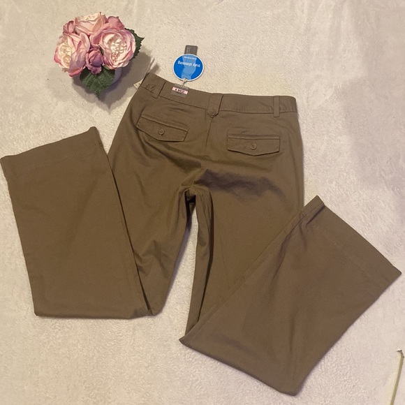 NWT DOCKERS Size 6 Ideal Fit Mid Rise Marley Pant Truly Slimming Khaki Pants - Picture 9 of 11